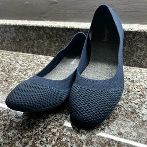 Allbirds Tree Breezers Flats in navy blue size 8.5